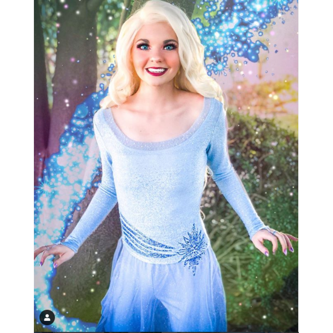 elsas outfits in frozen 2